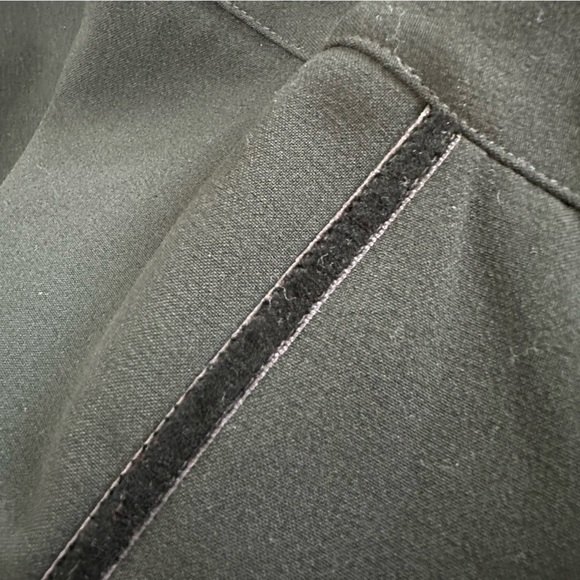 Max Studio Black Flat Front Tuxedo Pants, Velvet Side Stripe, size 8 - Picture 3 of 12